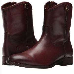 Frye Women's Melissa Button Short Boot (New w/Box)